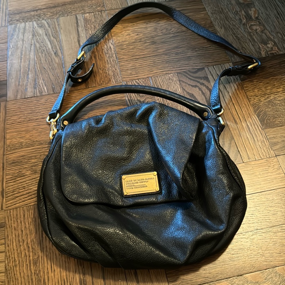 Marc Jacobs | Classic Q Lil Ukita Pebbled Leather Crossbody/Shoulder Bag (v2)